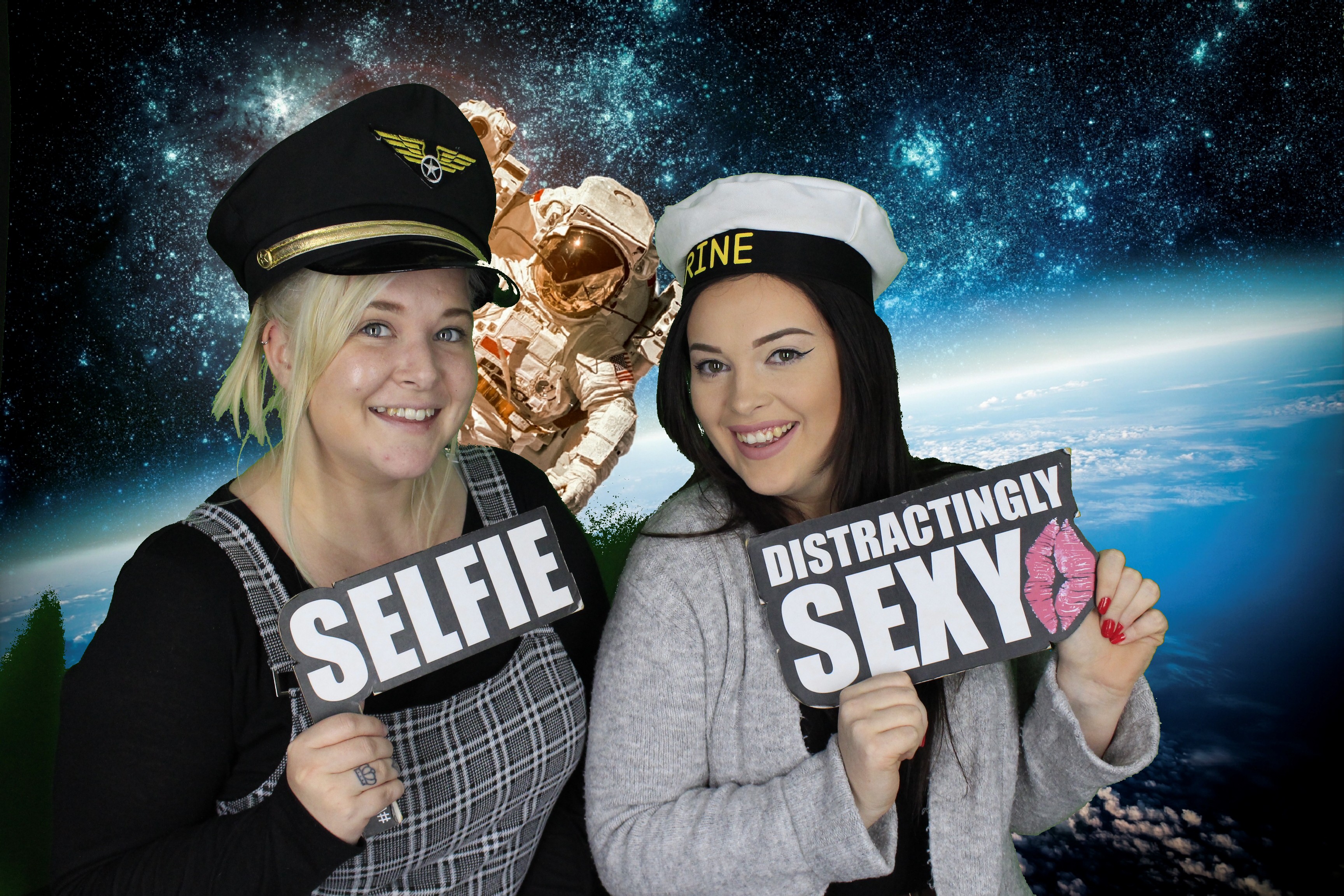 ARI Fleet UK | View more photos from the event at gallery.myphotoboothexperience.co.uk/u/MyPhotoBoothExperienceLtd/ARI-Fleet-UK